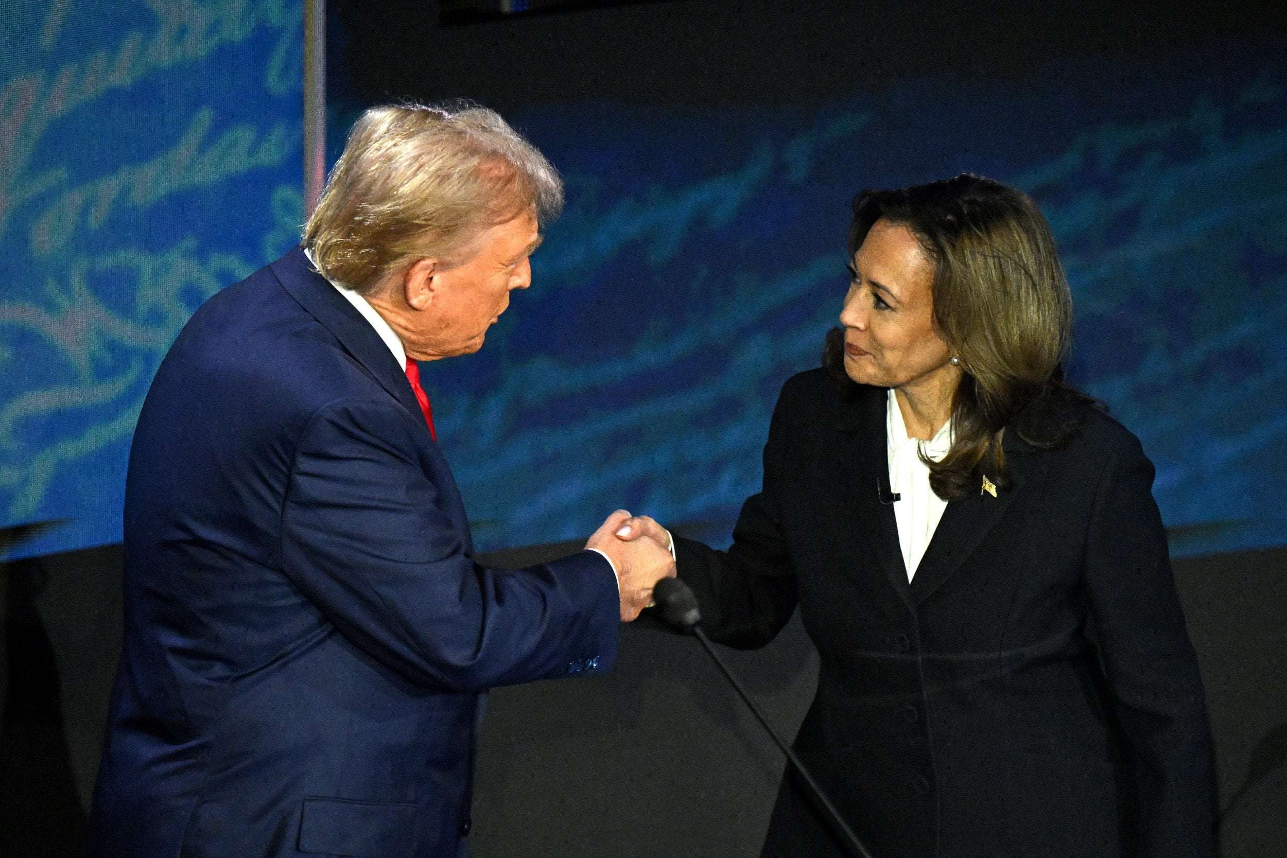 image for Kamala Harris Campaign Confronts Trump With New Ad on Truth Social