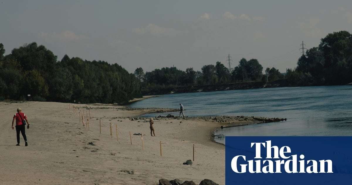image for ‘Everything is dead’: Ukraine rushes to stem ecocide after river poisoning
