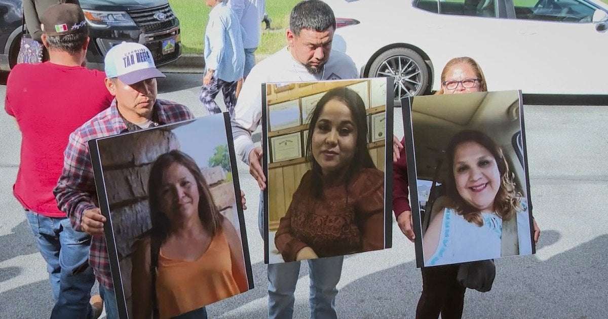 image for Helene floodwaters trapped Tennessee plastics plant employees, and some are among the missing and dead