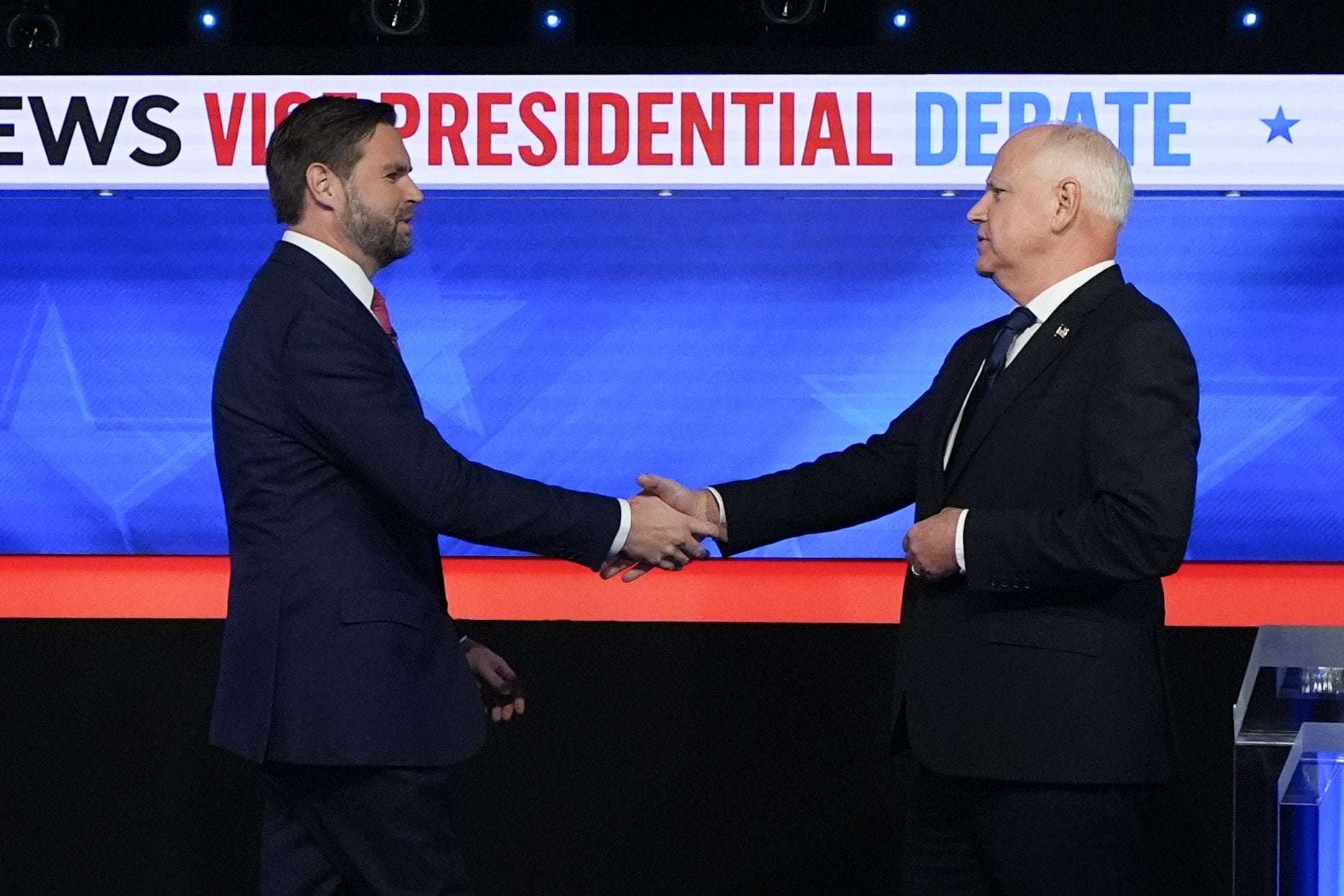 image for Tim Walz Gets Bigger Polling Boost Than JD Vance After VP Debate