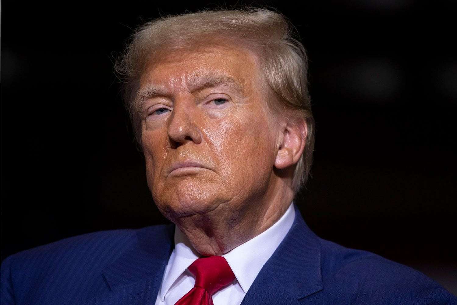 image for Trump Looked Up How Many Votes He Got in Wildfire-Torn Area Before Agreeing to Provide Disaster Aid, Officials Claim