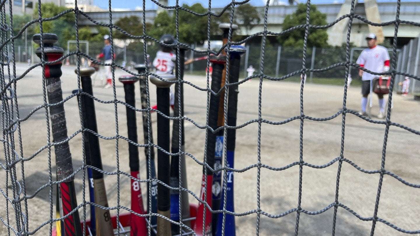 image for Ohtani gives hope to young baseball players in Japan, and the rest of the country, too