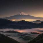 image for A meteor over Mount Fuji