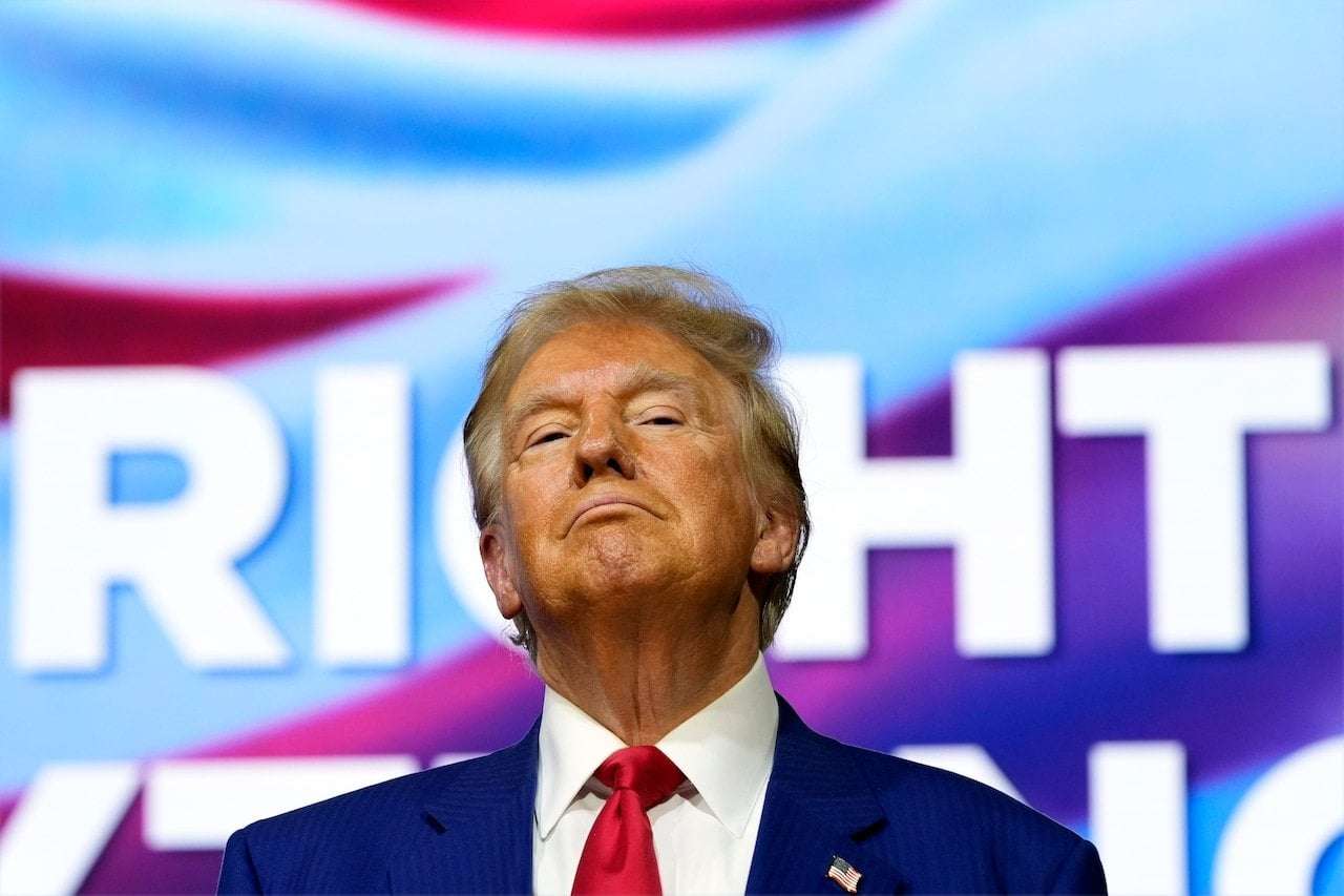 image for Trump, insisting he’s doing ‘the weave,’ gets called out for rambling answers by moderator