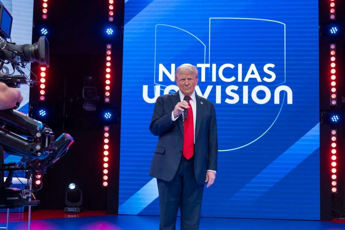 image for Man who questioned Trump on pet-eating lies during Univision town hall admits he is now voting for Harris