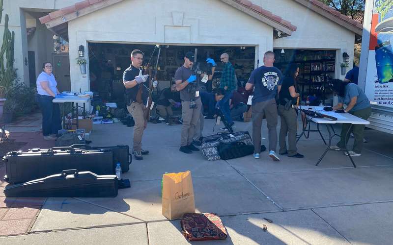 image for FBI finds hundreds of weapons at home of suspect in Arizona Democratic Party office shooting