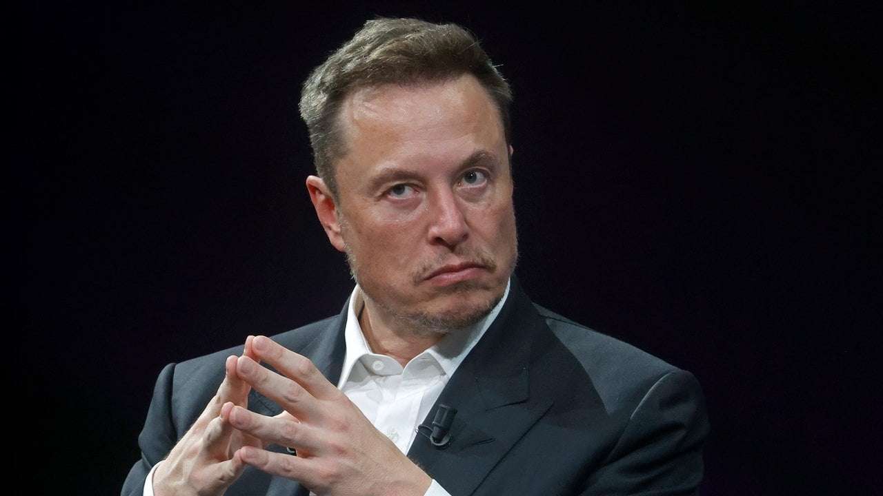 image for Elon Musk Gets Reminder From the DOJ That Paying People to Vote Is a Crime Punishable By Up To 5 Years in Prison