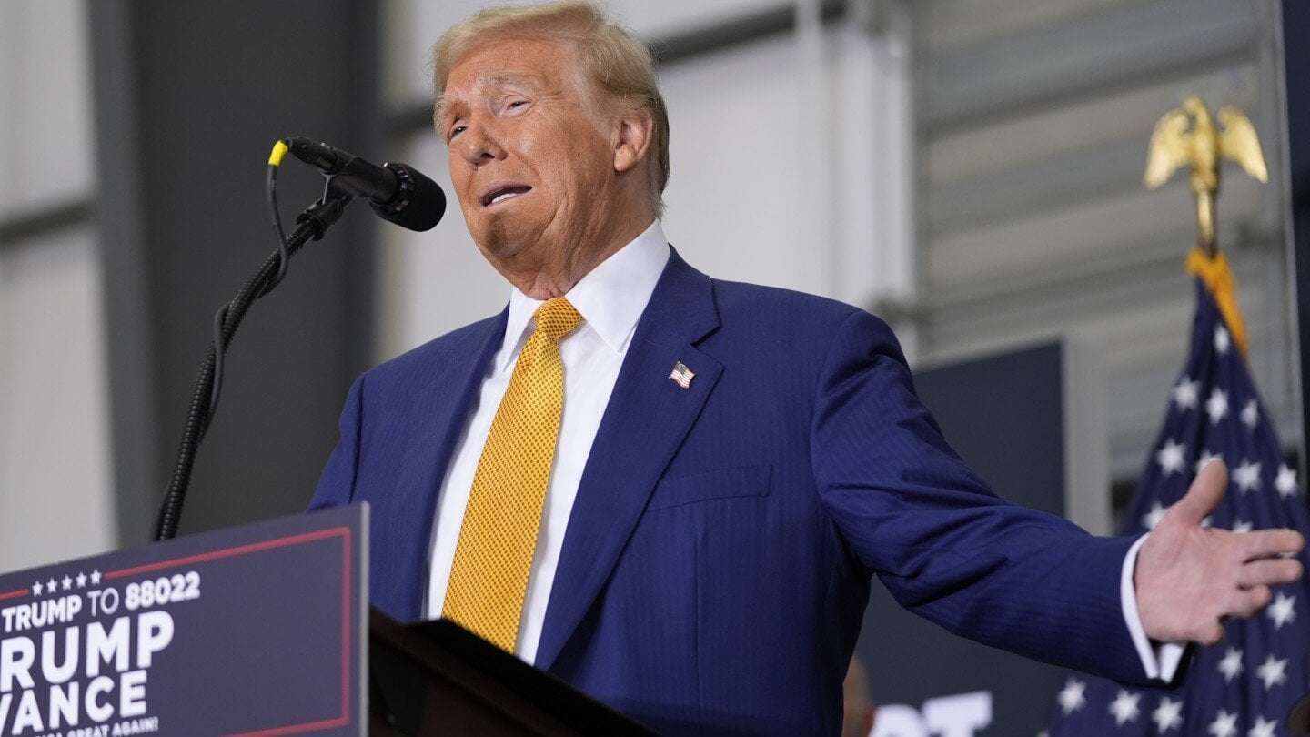 image for Trump leaves Michigan rallygoers waiting in the cold for hours to tape Joe Rogan podcast