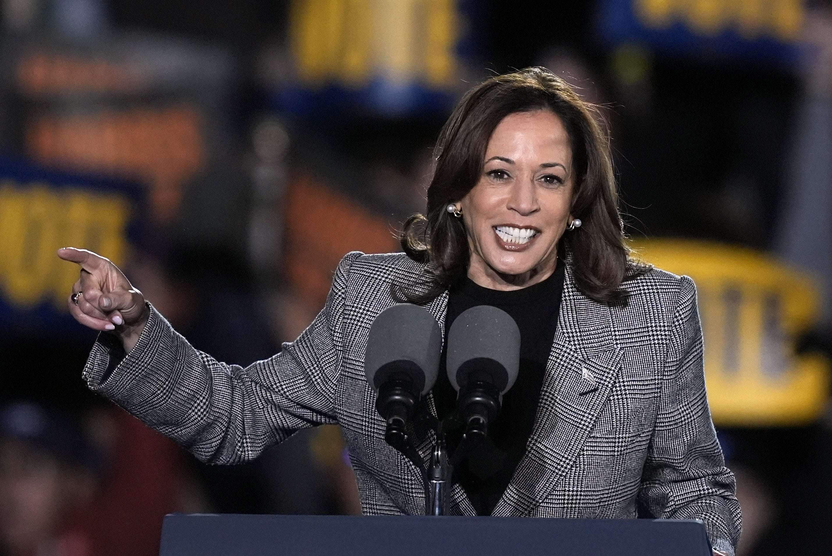 image for Shock Poll Says Kamala Harris Within Striking Distance of Trump in Kansas