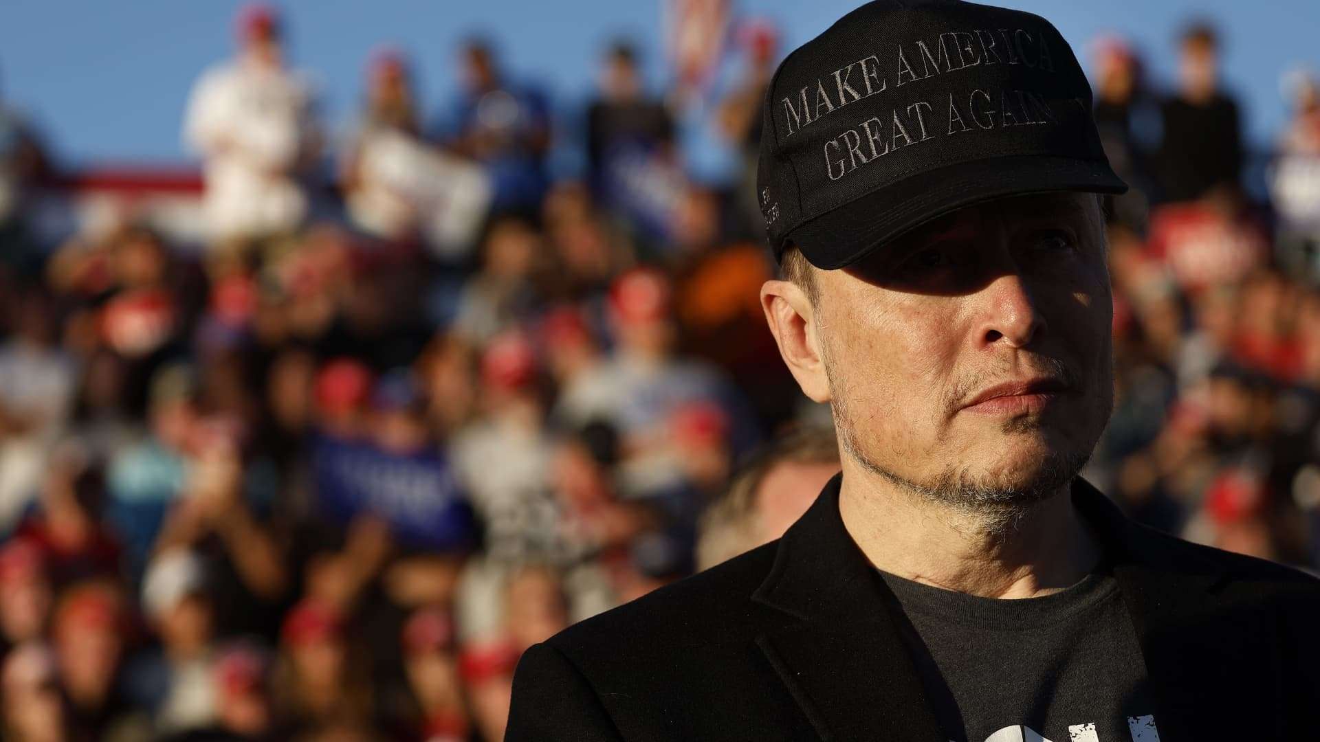 image for Elon Musk ordered to attend $1 million voter lottery suit hearing in Philadelphia court