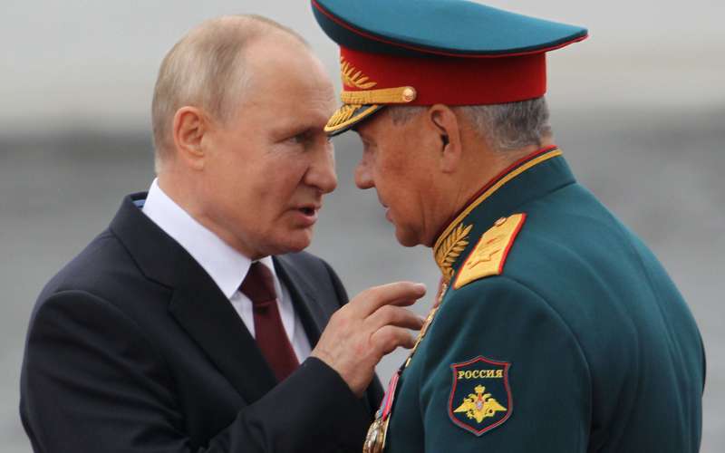 image for Putin's Generals Are Turning on Each Other