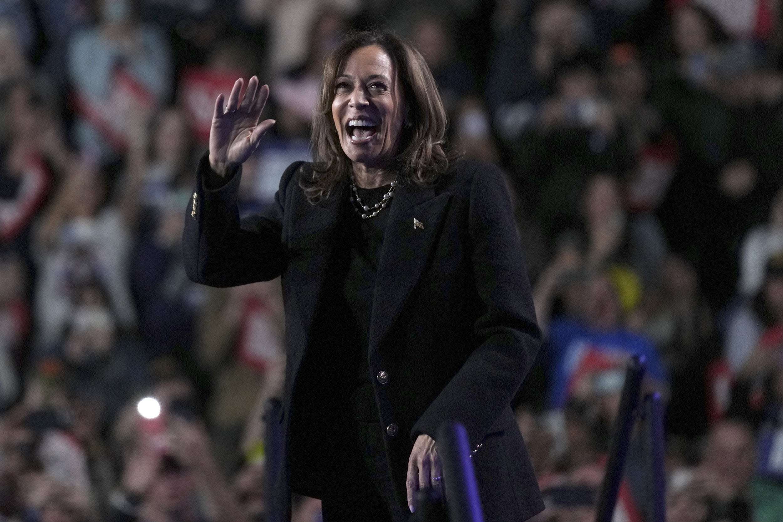image for Kamala Harris Suddenly Becomes Favorite To Win in Top Election Forecast