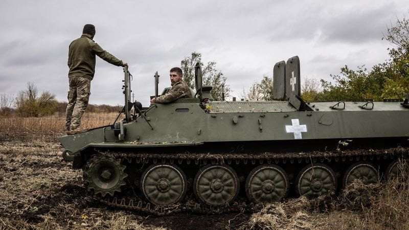 image for Biden administration to allow American military contractors to deploy to Ukraine for first time since Russia’s invasion