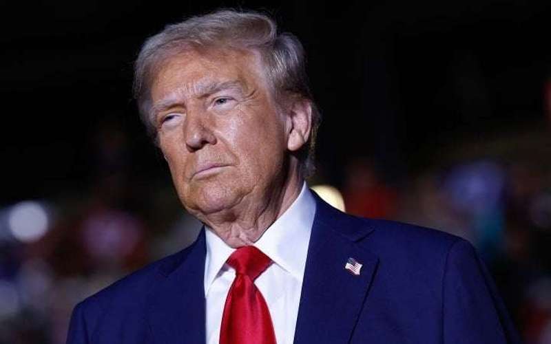 image for Trump still hasn’t signed ethics agreement required for presidential transition