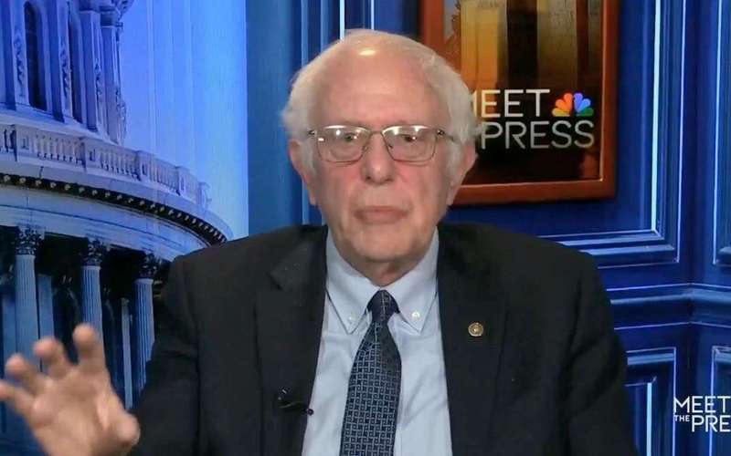 image for Bernie Sanders doubles down that people are ‘angry’ with Dems after Pelosi said she didn’t ‘respect’ his remarks