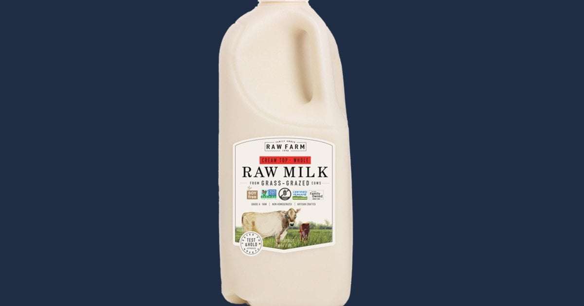 image for Bird flu detected in raw milk sold in California, health officials say