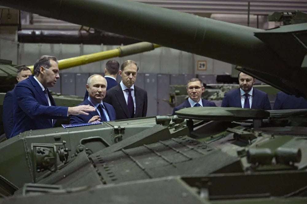 image for Russia’s War Economy Is Hitting Its Limits