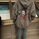 image for kid at National Archives Museum explicitly announcing his intention to commit a massive crime