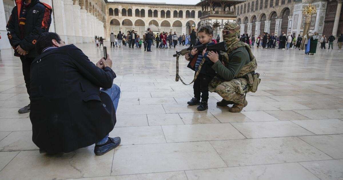 image for U.S. says it will support new Syrian leaders who protect women and renounce terrorism