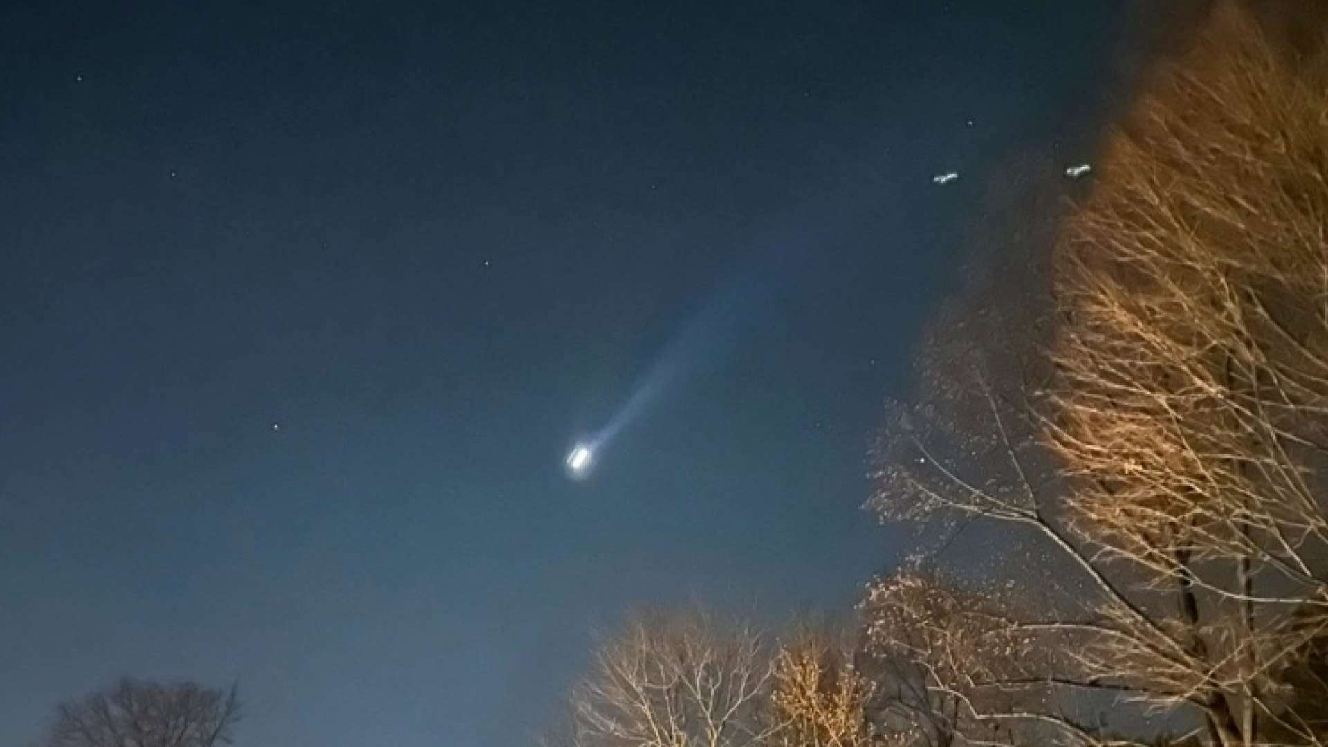 image for Many New Jersey drones sightings are 'manned aircraft being misidentified as drones,' FBI says
