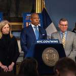 image for Disgraced NYC mayor and disgraced NYPD chief announce Luigi Mangione's arrest, Dec 9, 2024