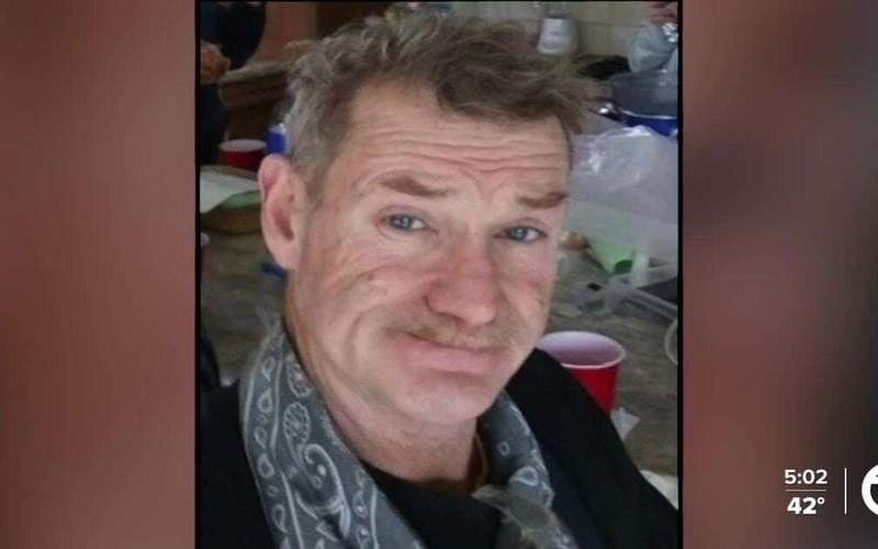 image for Man beaten to death on Christmas Eve in Madison Heights, suspect arrested