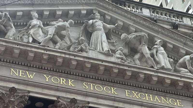 image for Markets stumble as Wall Street sells off Big Tech