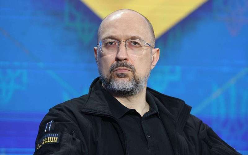 image for US to send $15 billion to Ukraine using frozen Russian assets, PM says