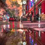 image for Steam clock reflection in Vancouver 🇨🇦