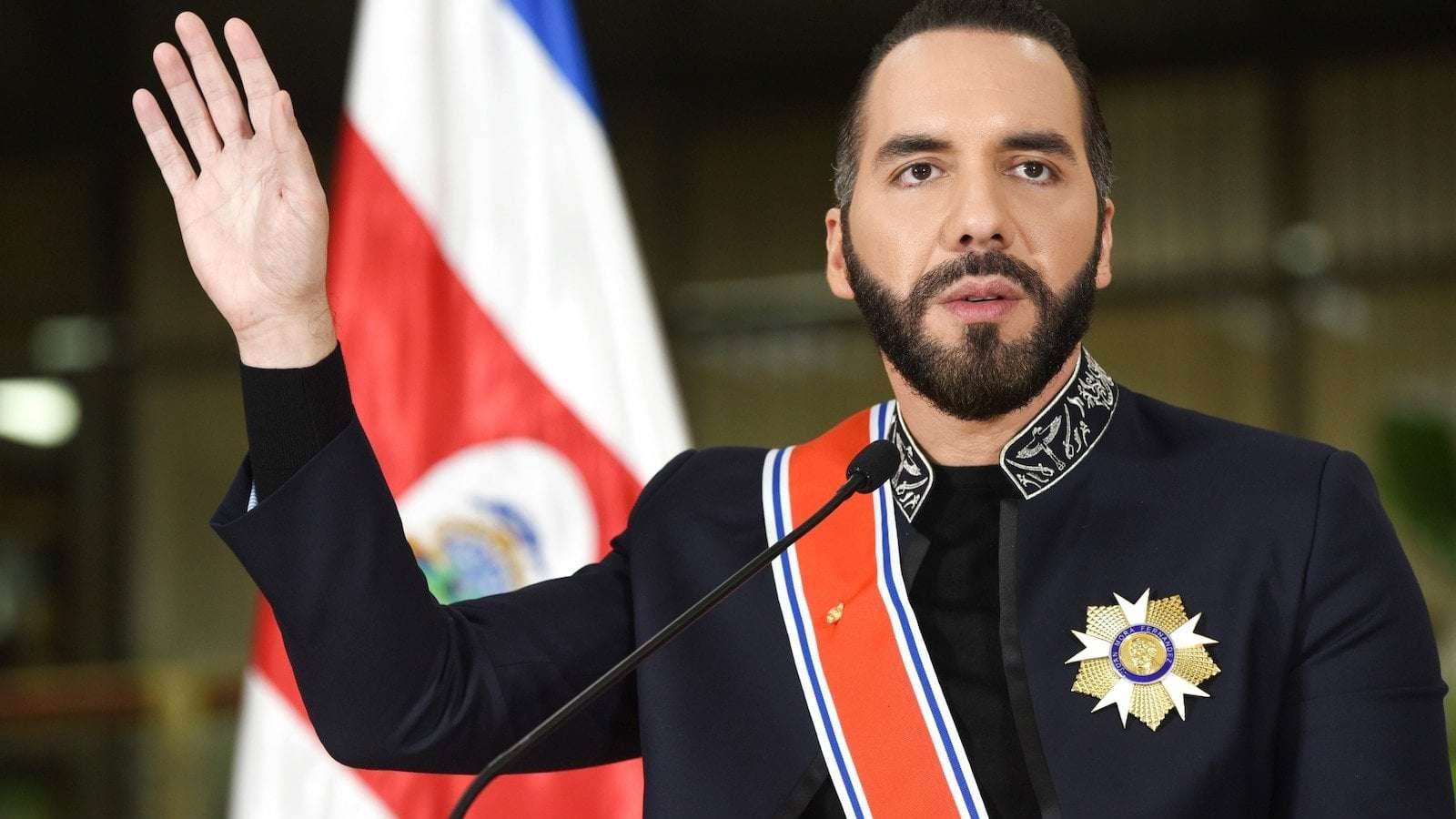 image for El Salvador closes 2024 with a record low number of homicides