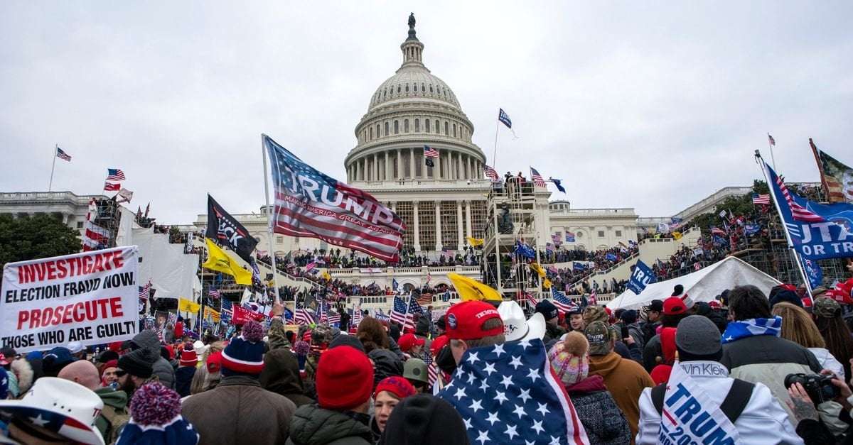 image for Dem Group: Voters In The End Did Not Really Care That Trump Instigated Jan. 6 Attack