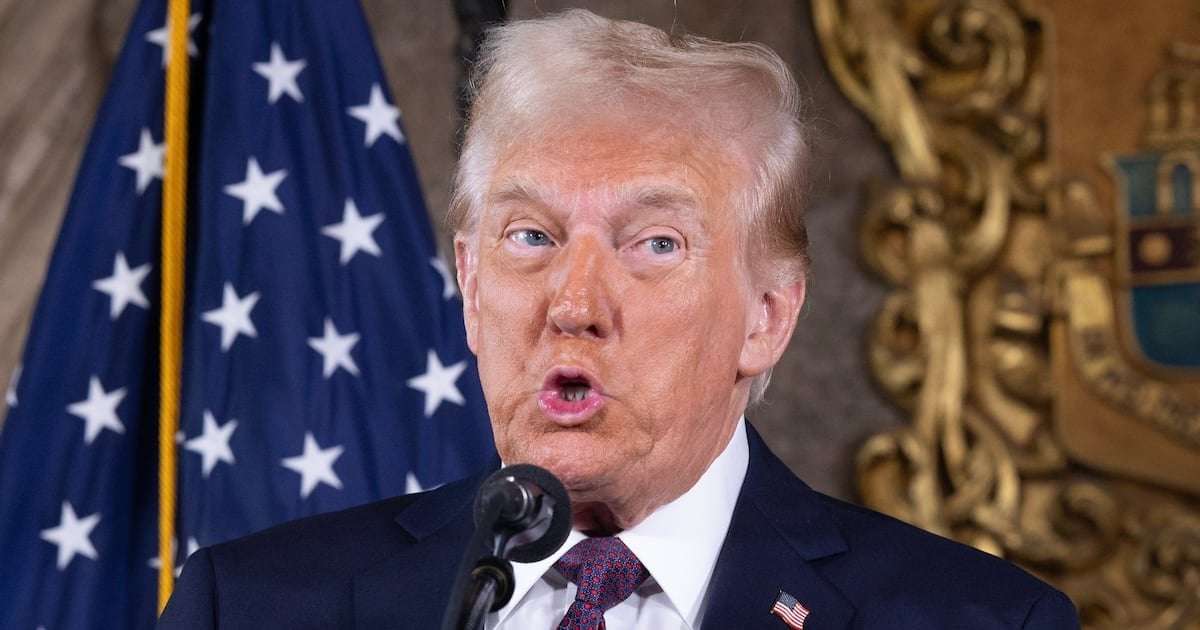 image for France Warns Trump to Back Off From Threatening EU’s Borders