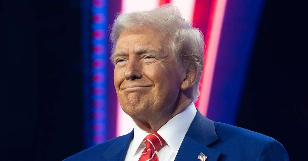 image for Trump Makes Instant $25 Billion Out of Fans With New Grift