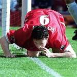 image for The sniffing goal celebration of Robbie Rowler that got him a 4 game ban with 40k in fines in 1999