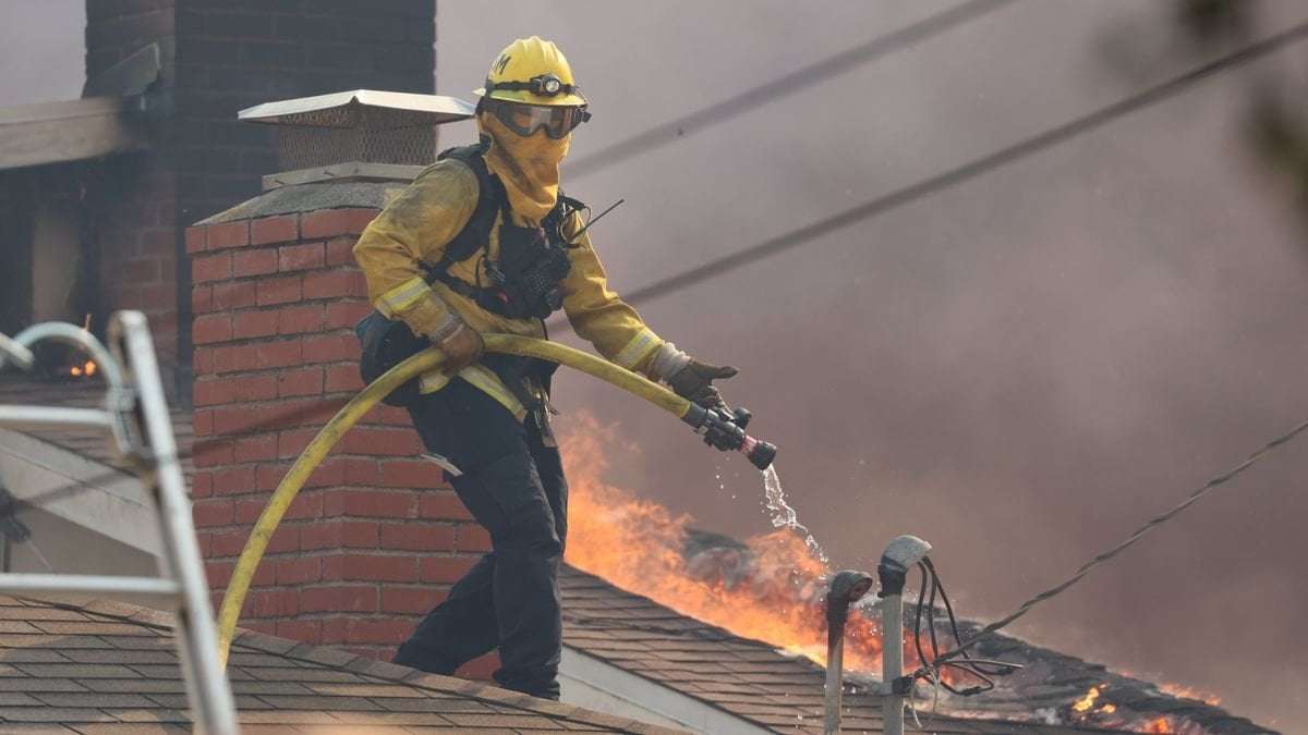 image for As the LA fires raged, Riot Games provided a generator to a fire station that lost power and donated meals from its employee cafeteria
