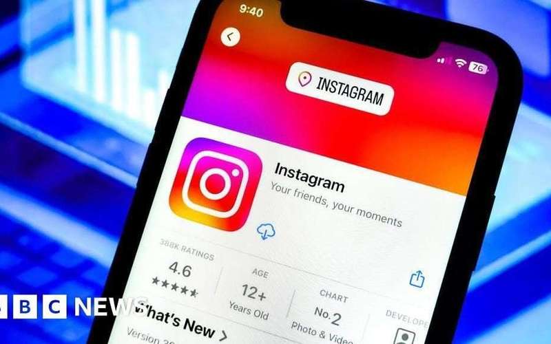 image for Instagram hides search results for 'Democrats'