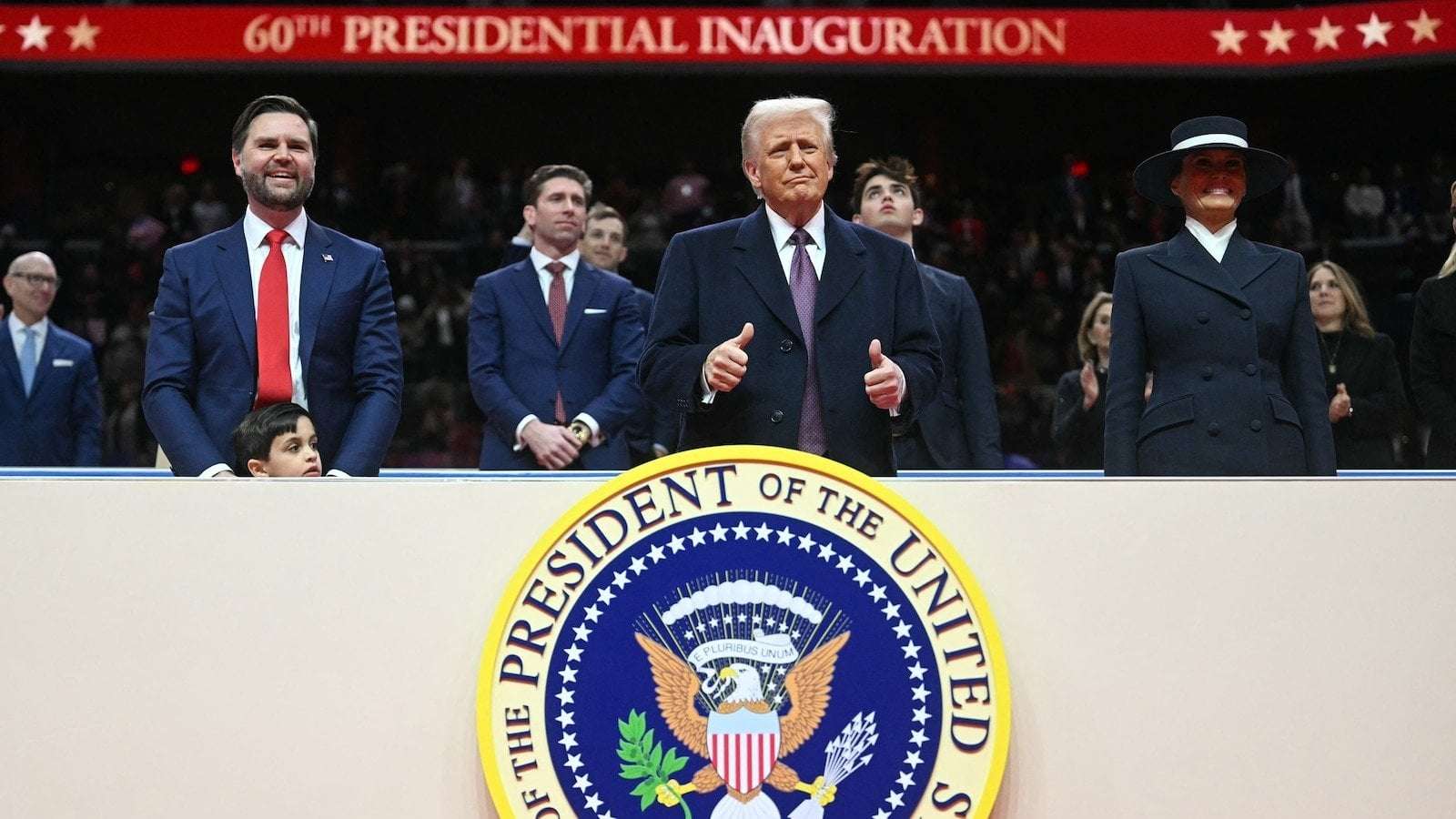 image for 22 states challenge Trump's executive order cutting birthright citizenship
