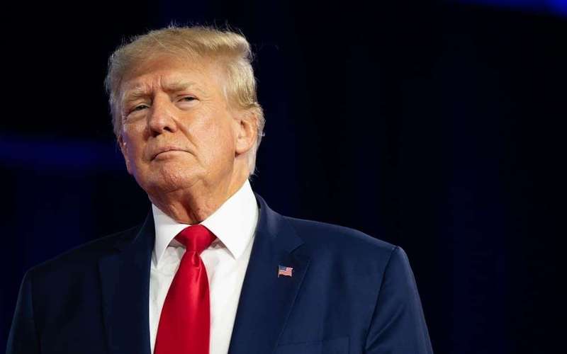 image for Trump accuses Russia of stealing US hypersonic missile plans