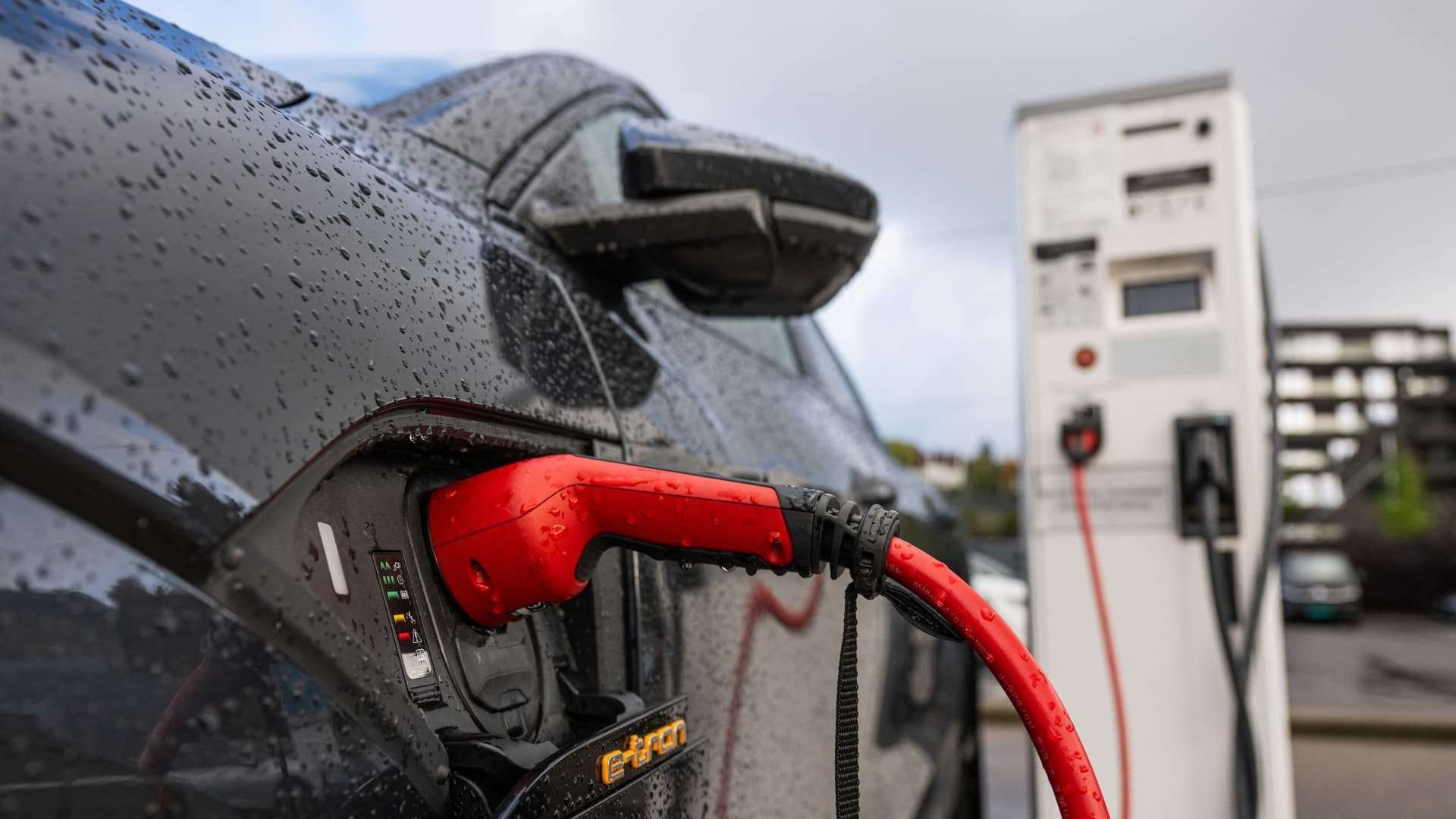 image for Norway is set to become the first country to fully transition to electric vehicles