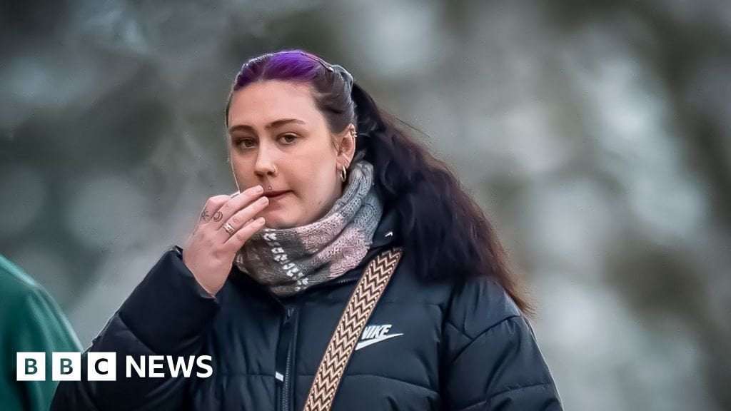 image for Gwynedd: Fart selfies used to harass woman's partner's ex