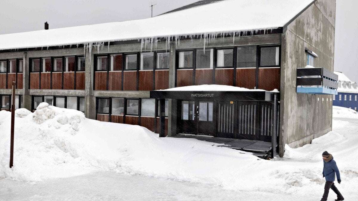 image for Grønland forbyder penge fra udlandet i politik, og regeringsformand foreslår valg 11. marts