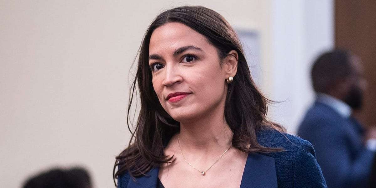 image for AOC says she's worth less than $500,000 after kickback claims — and seems to get kudos from Trump fans in response