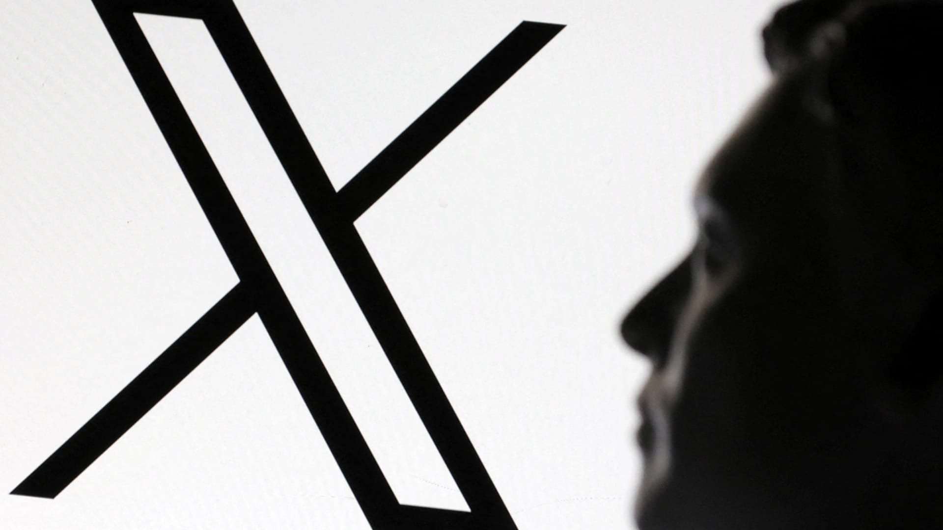 image for Elon Musk's X faces criminal probe in France over algorithm manipulation concerns