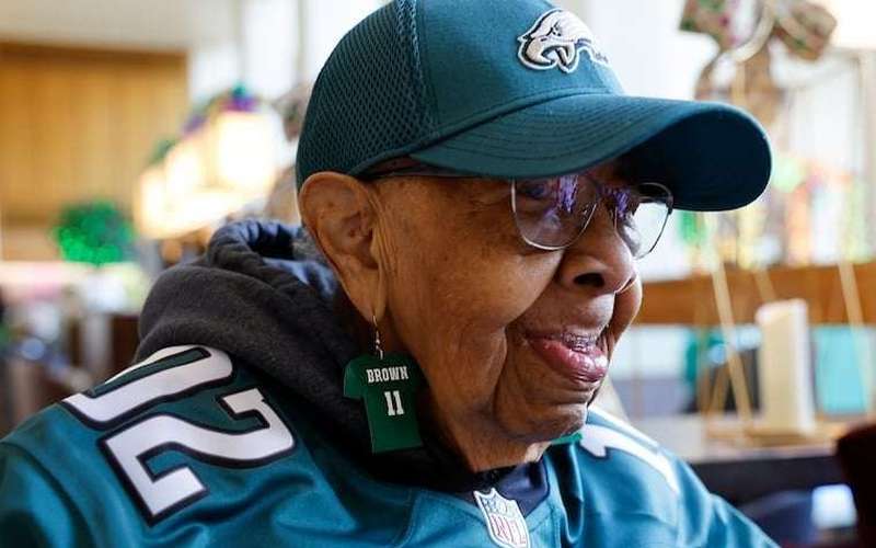 image for Thanks to the Eagles, 102-year-old Eloise Brown is going to the Super Bowl: ‘I can’t believe it, a little old lady like me’
