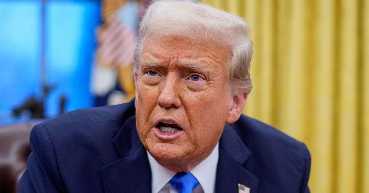 image for Trump Taunted Over ‘Most Powerless Image Of A President’ Ever