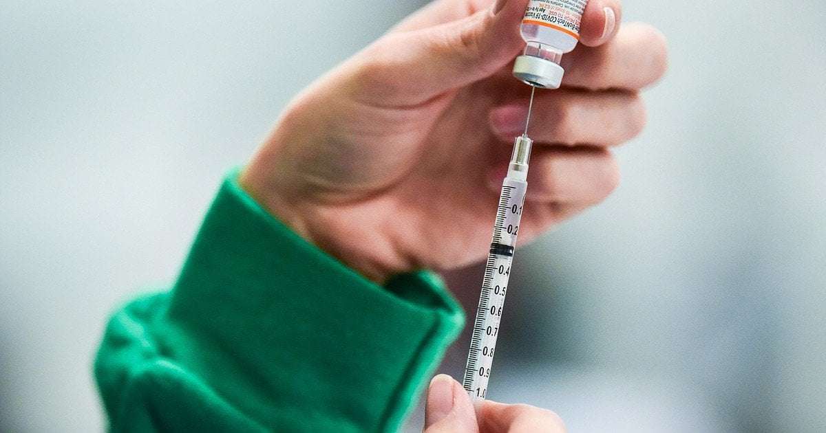 image for Bill to ban mRNA vaccines passes out of House committee