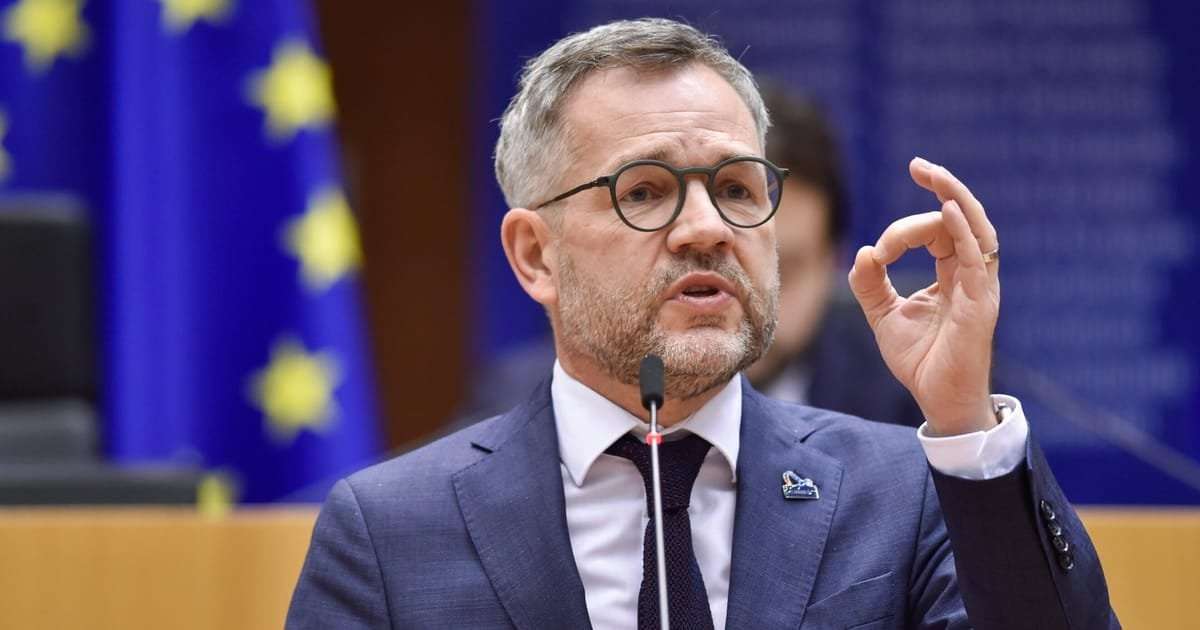 image for ‘Transatlantic relations are over’ as Trump sides with Putin, says top German MP