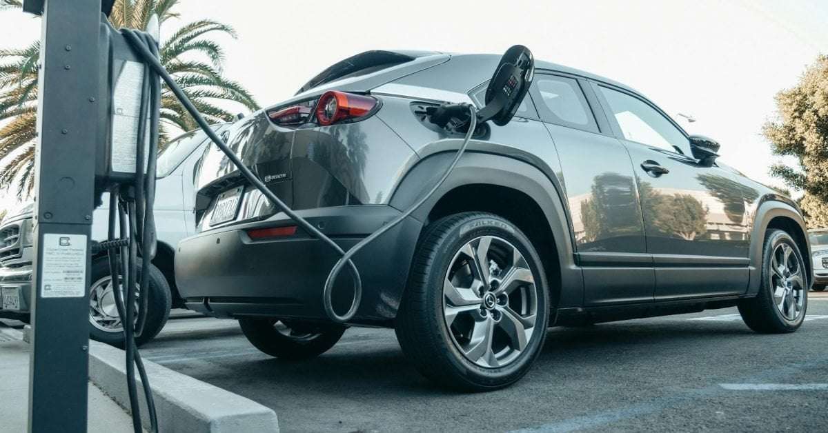 image for Trump to shut down all 8,000 EV charging ports at federal govt buildings