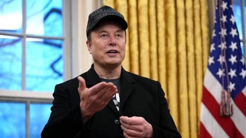 image for Federal employees told to justify jobs in email or Musk says they face dismissal