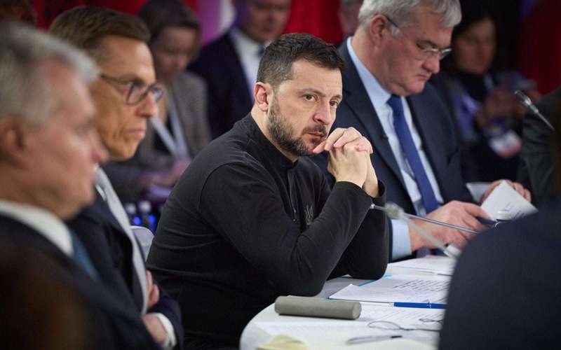image for Ukraine DEFIES Trump & votes for Zelensky to remain president ‘indefinitely’ under martial law after ‘dictator’ jibe